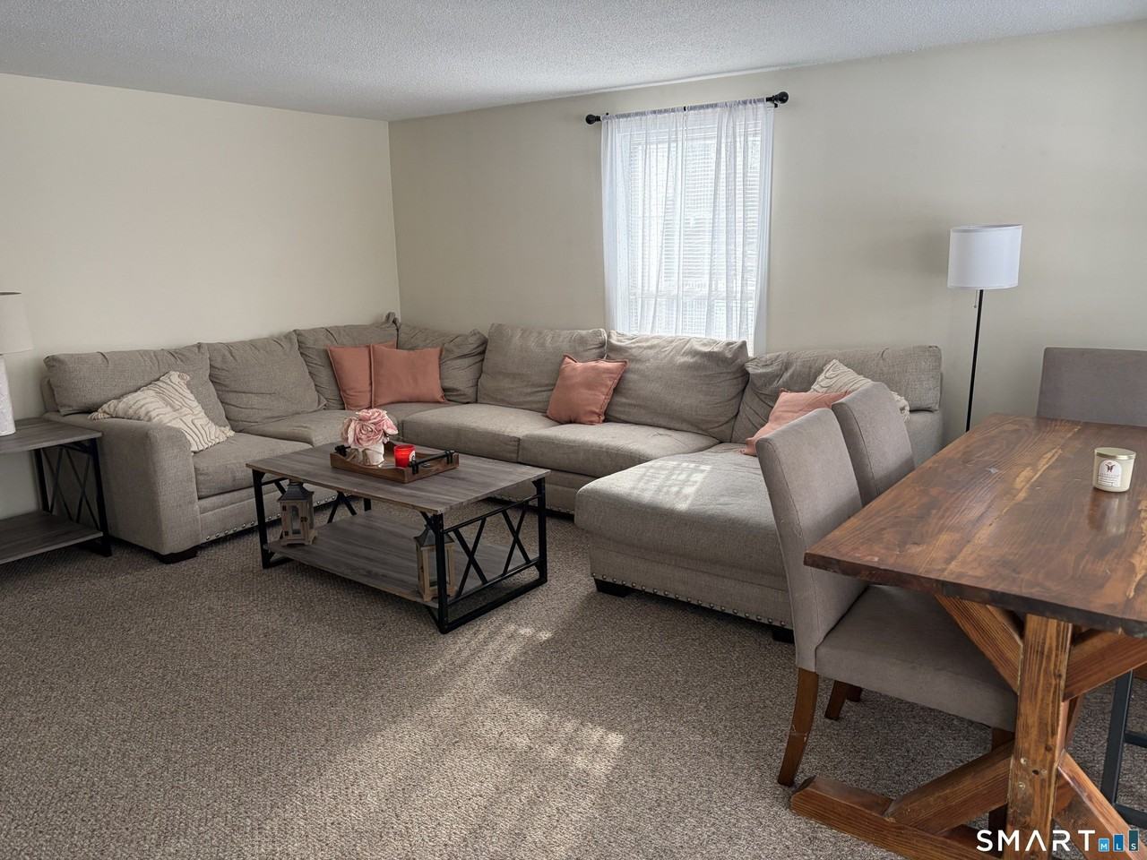 117 Heather Rdg - Photo 3 of 17