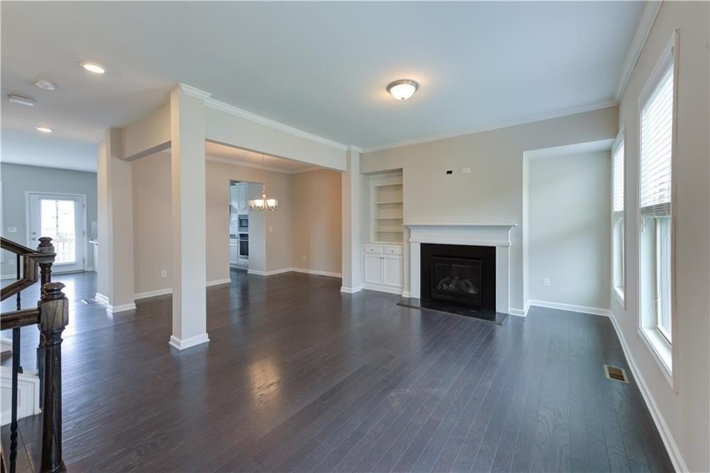 496 Sunset Park Dr - Photo 5 of 22