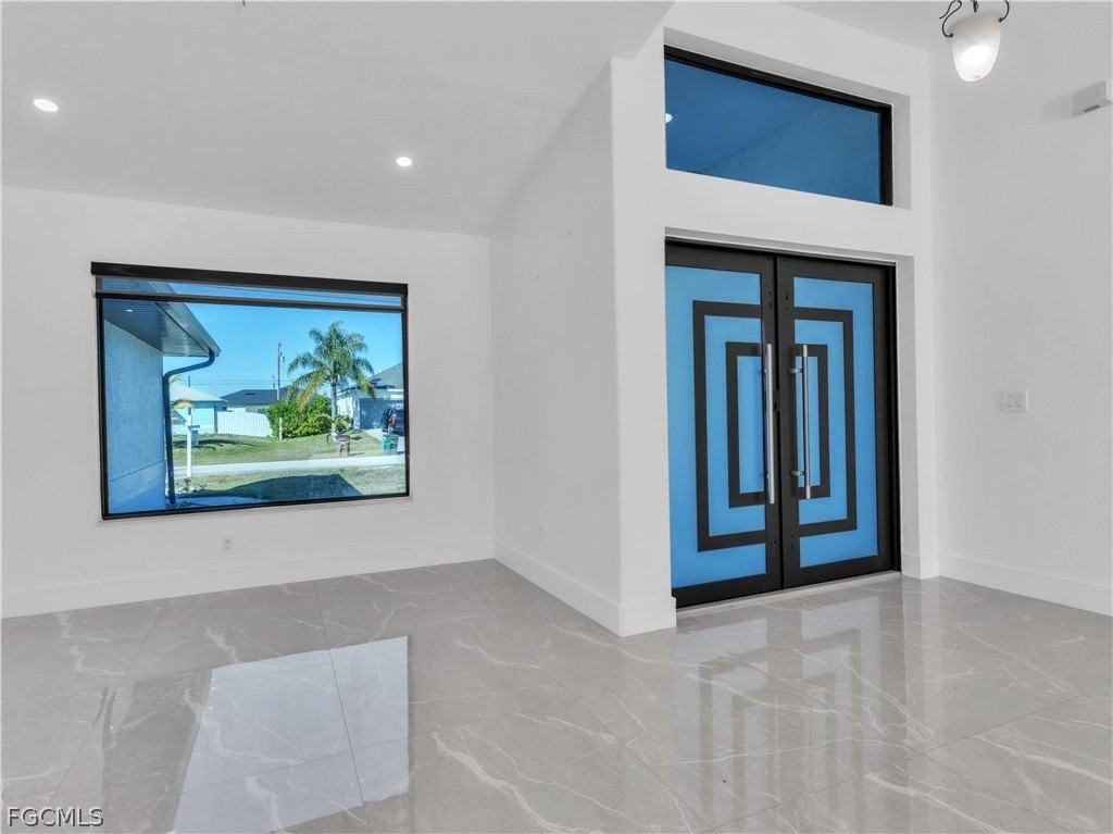 2836 Nw 5th St - Photo 2 of 26