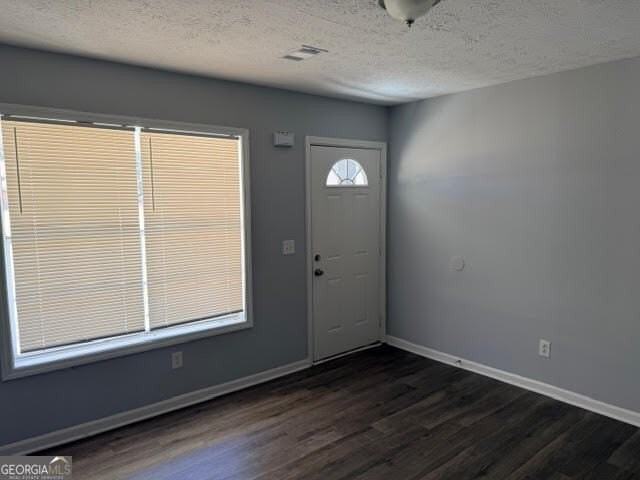 8319 Glenwoods Ter - Photo 3 of 14