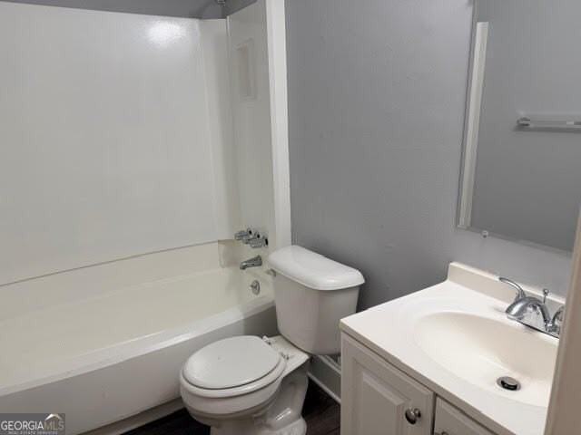 8319 Glenwoods Ter - Photo 4 of 14