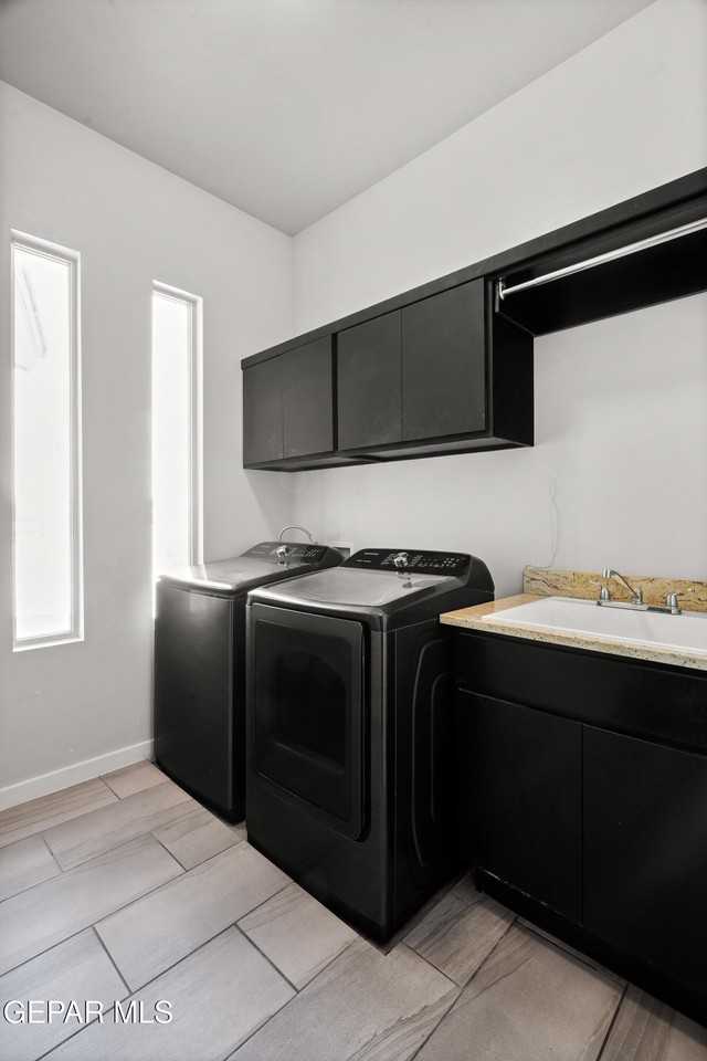 12498 Chamberlain Dr - Photo 7 of 50