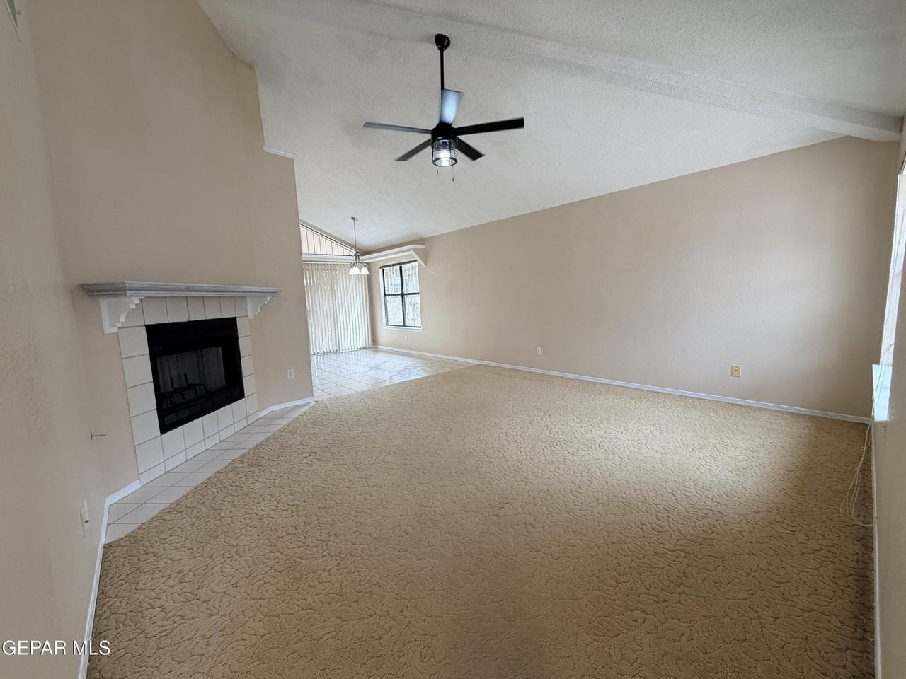 1892 Lyman Dutton Cir - Photo 3 of 23