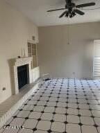 320 Thunderbird Dr - Photo 4 of 18