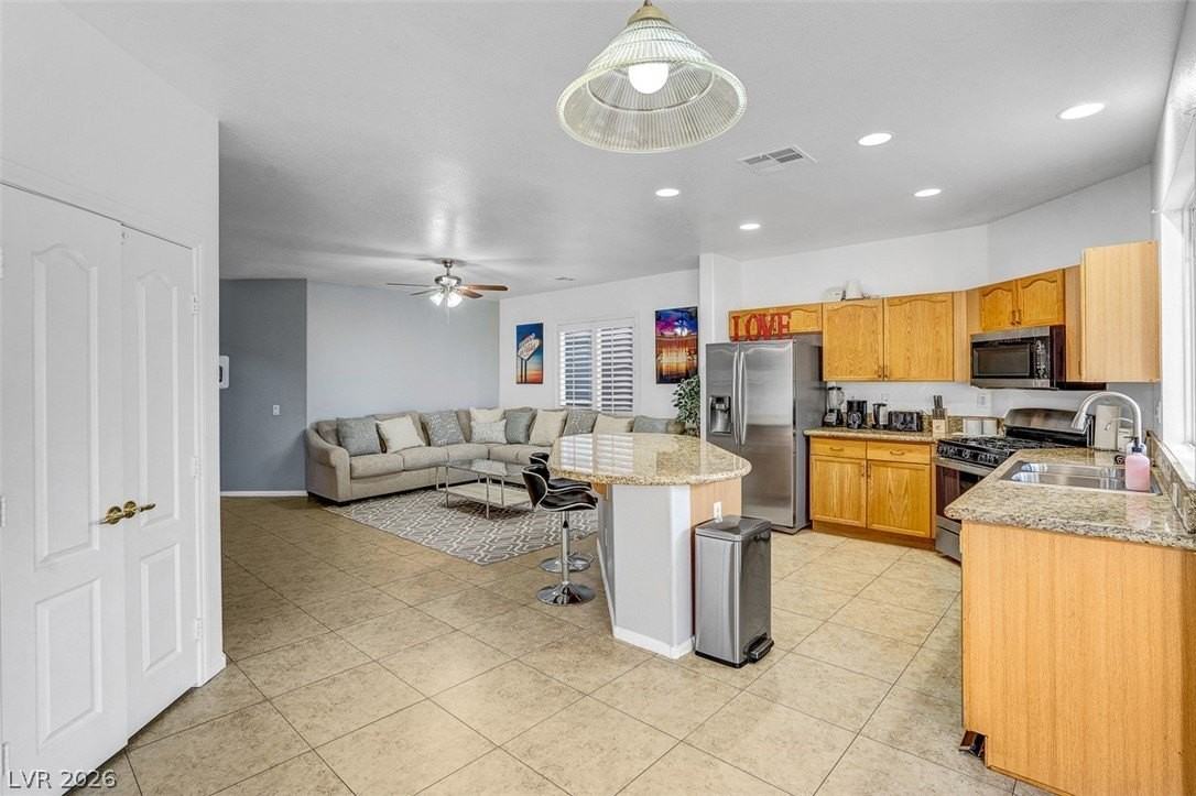 9278 Monterey Cliffs Ave - Photo 7 of 30