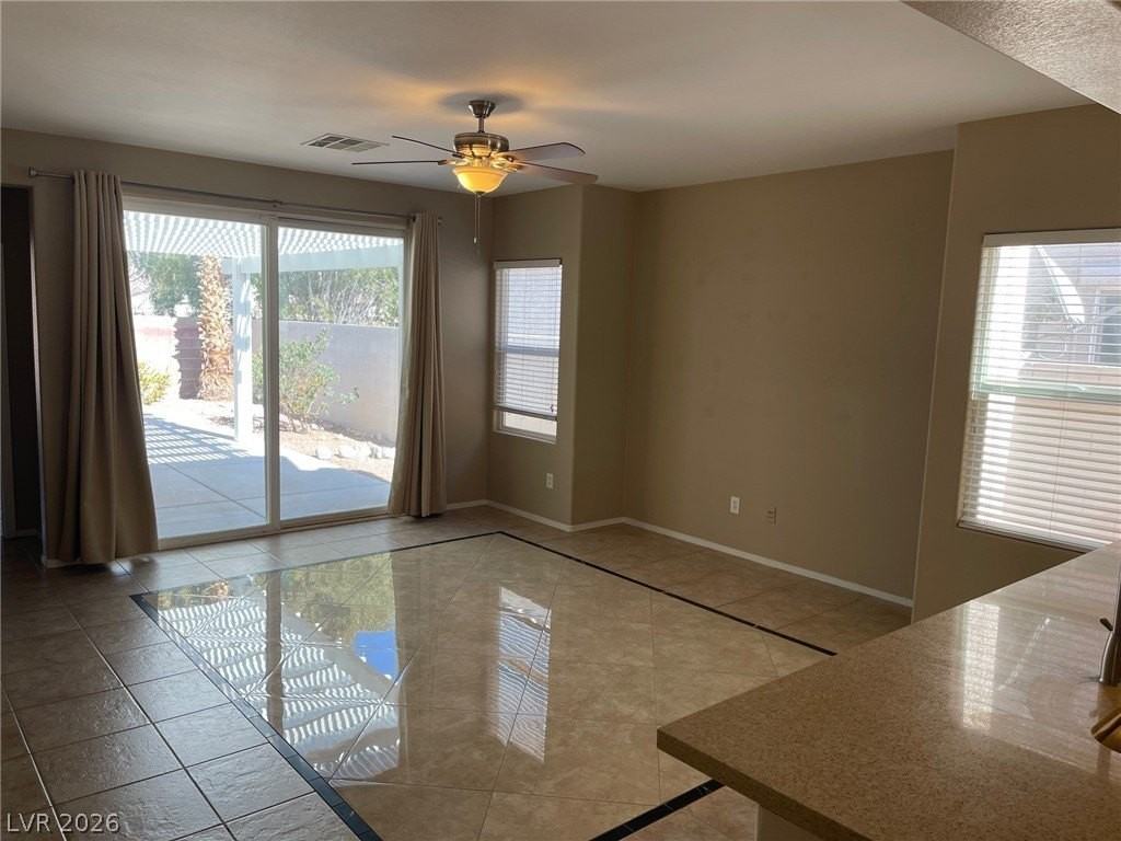 5124 Amethyst Creek Ct - Photo 6 of 22