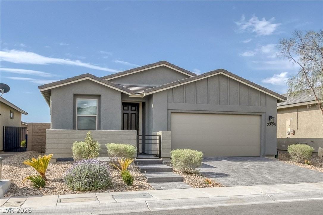 2395 Arrington Ave - Photo 2 of 50