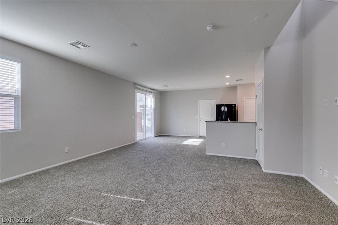 10911 Ketchikan St - Photo 4 of 21