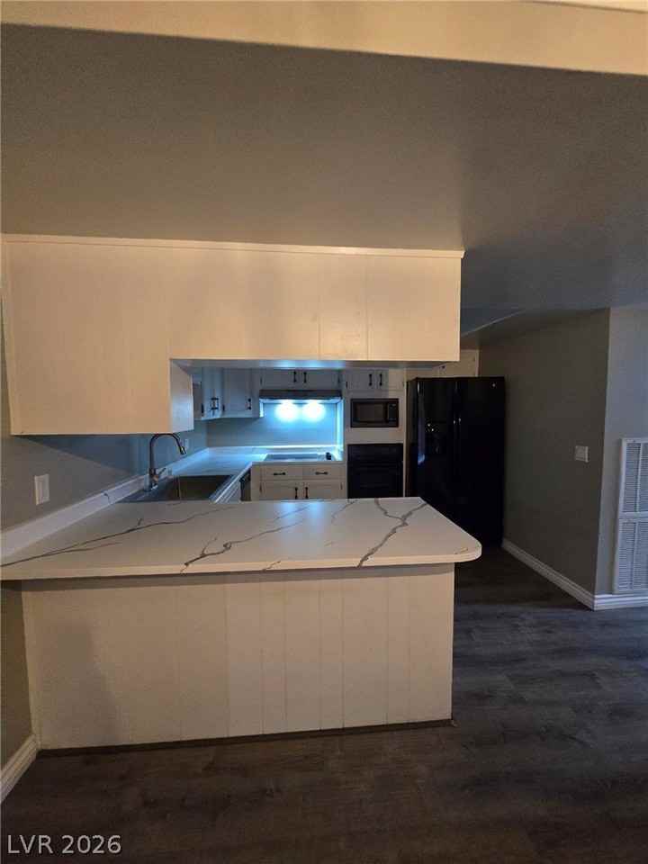 3612 Mount Vernon Ave - Photo 5 of 32