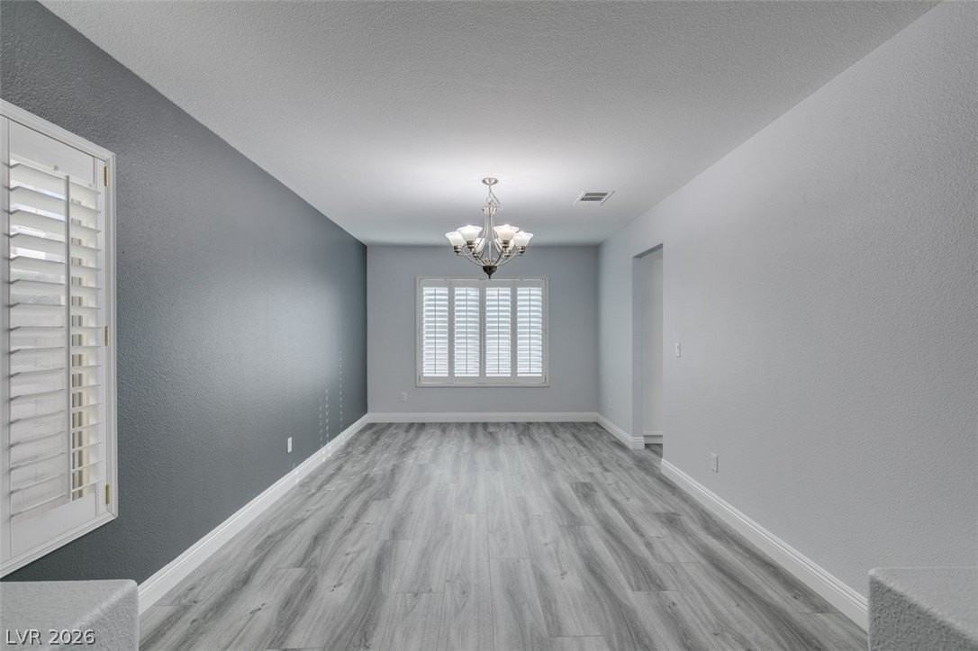 651 Hidden Cellar Ct - Photo 4 of 48