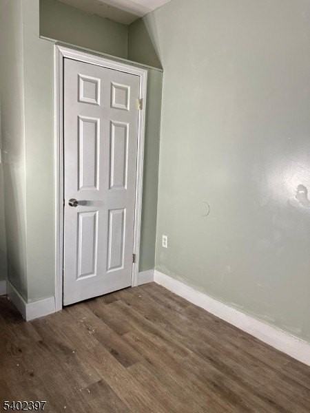 8 4th St - Photo 6 of 8