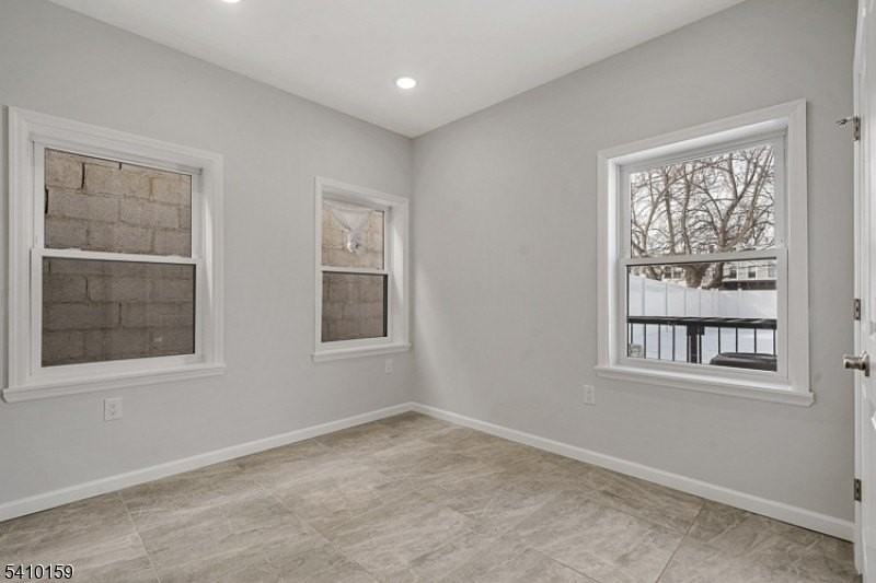 67 Wainwright St #1 - Photo 7 of 9