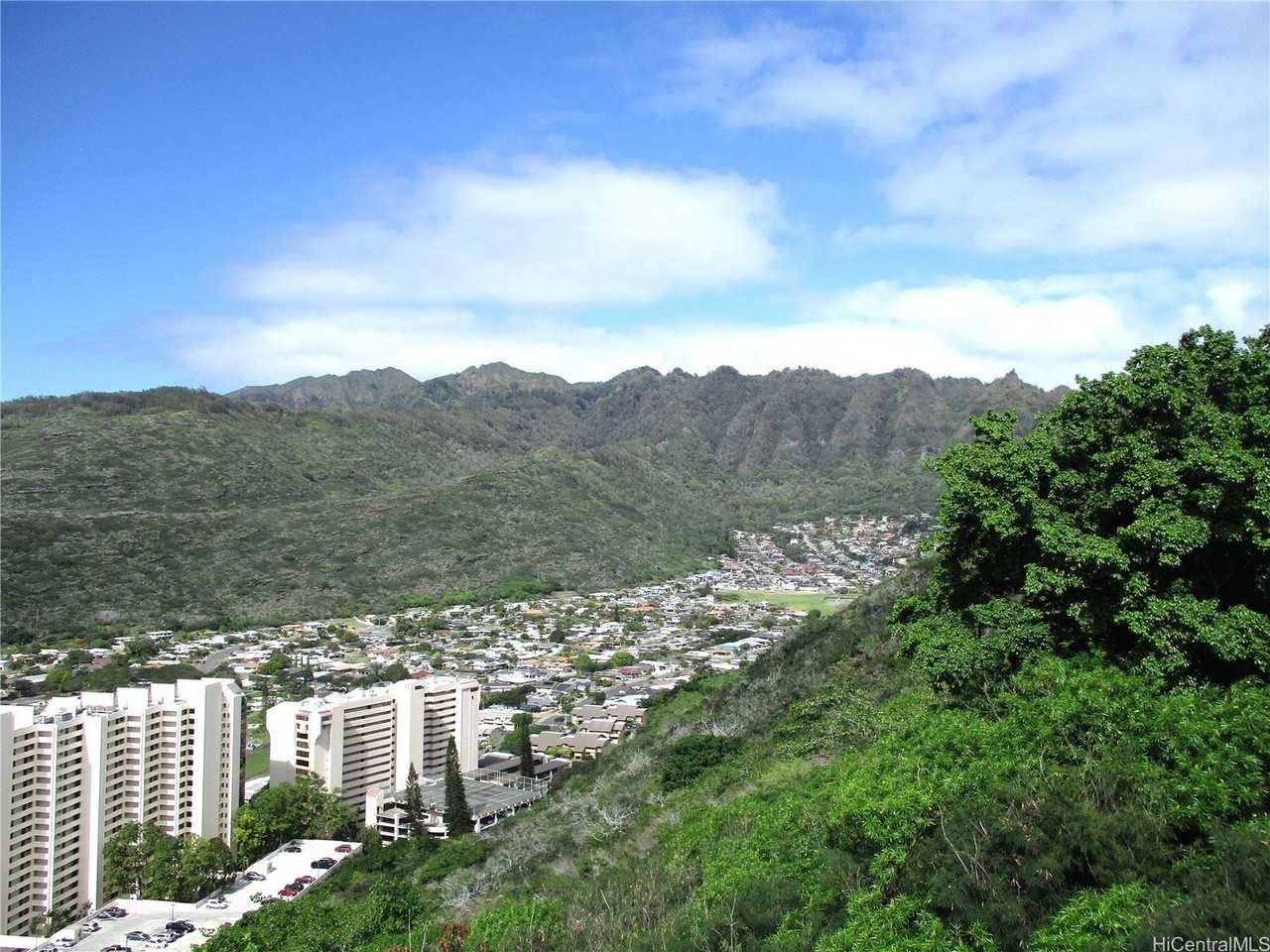 926 Kaahue St - Photo 7 of 21