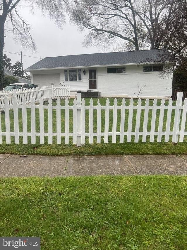 3 Lakecrest Cir - Photo 2 of 28