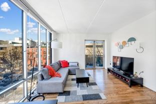 892 Bergen St #3D - Photo 1 of 1