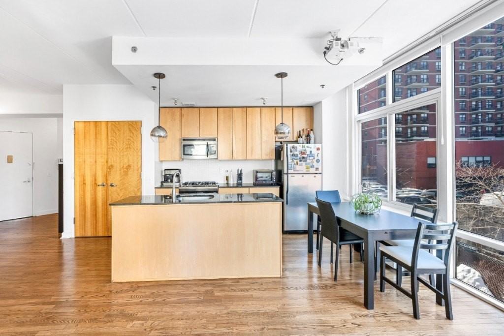 892 Bergen St #3D - Photo 2 of 8