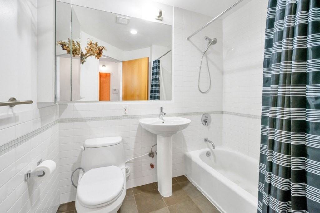 892 Bergen St #3D - Photo 6 of 8