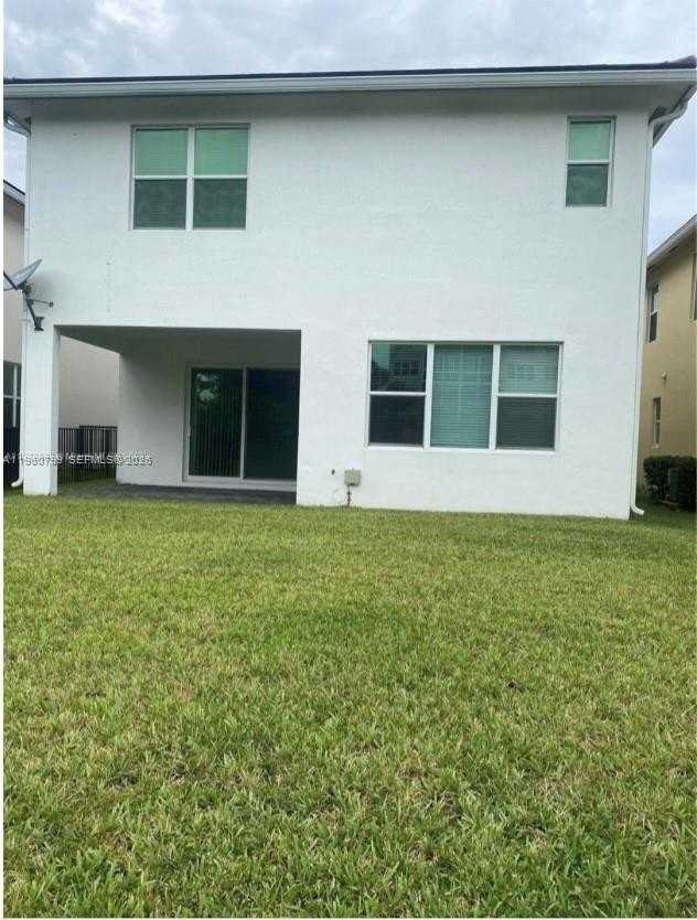 1120 Veleiros Blvd #0 - Photo 7 of 18