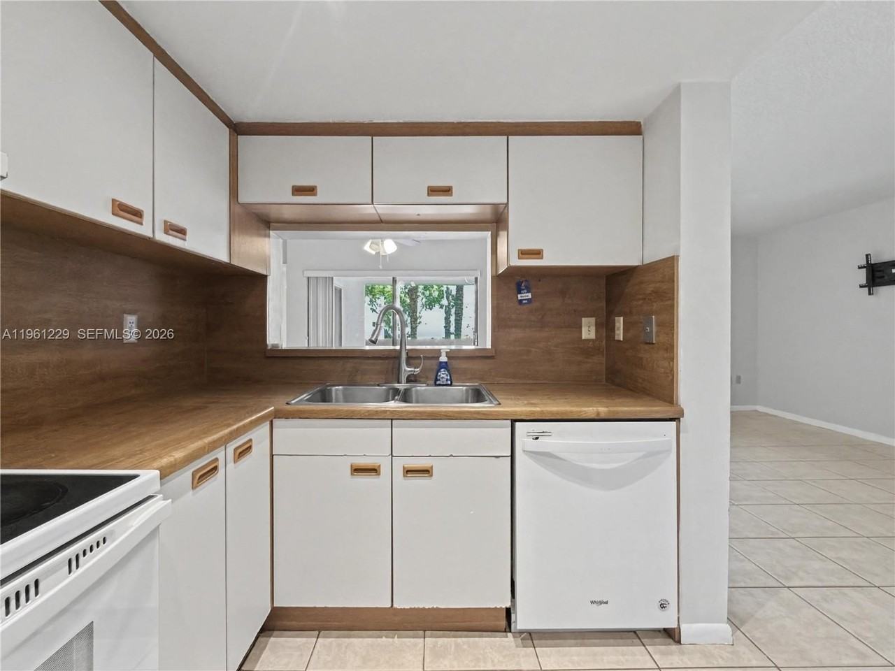 9140 Sw 123rd Ct #201 - Photo 6 of 19