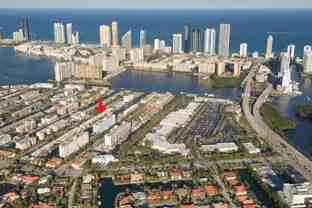 3703 Ne 166th St #1007 - Photo 1 of 1