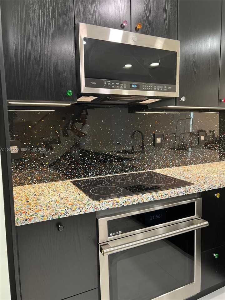 3756 Ne 167th St #44 - Photo 4 of 28