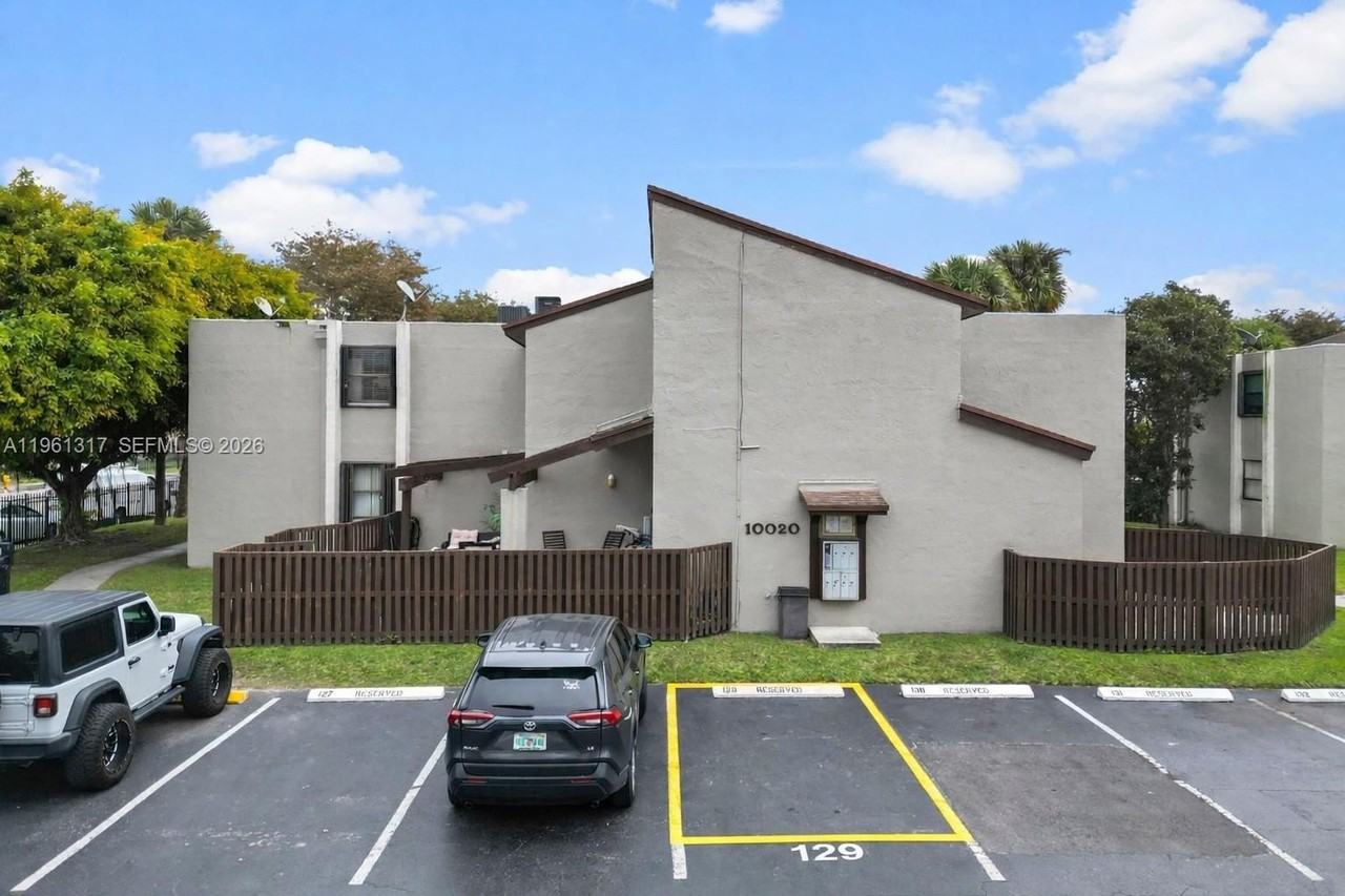 10020 Nw 9th Street Cir #202 - Photo 3 of 29