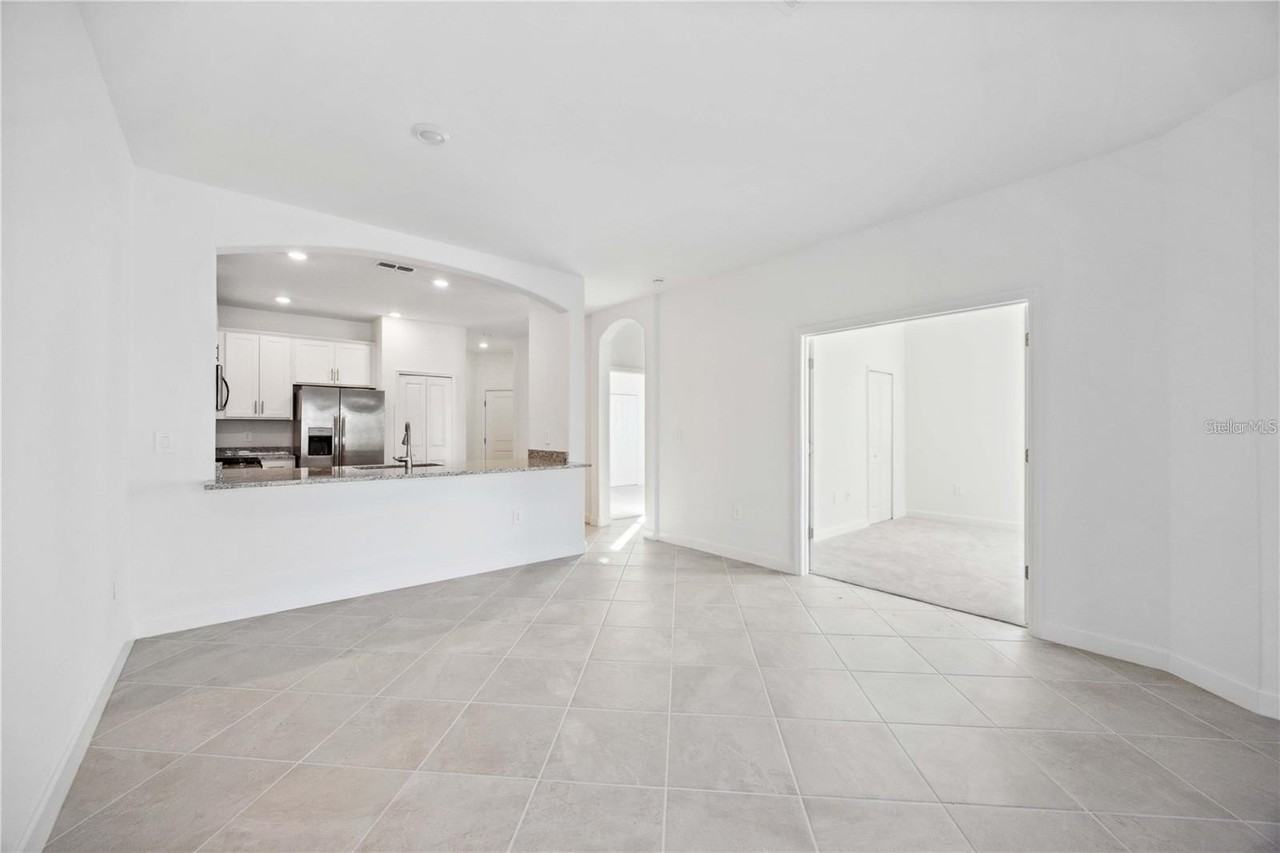 5522 Tidal Breeze Cv - Photo 6 of 44