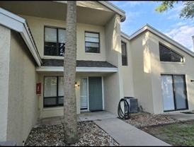 422 S Netherwood Cres - Photo 1 of 1