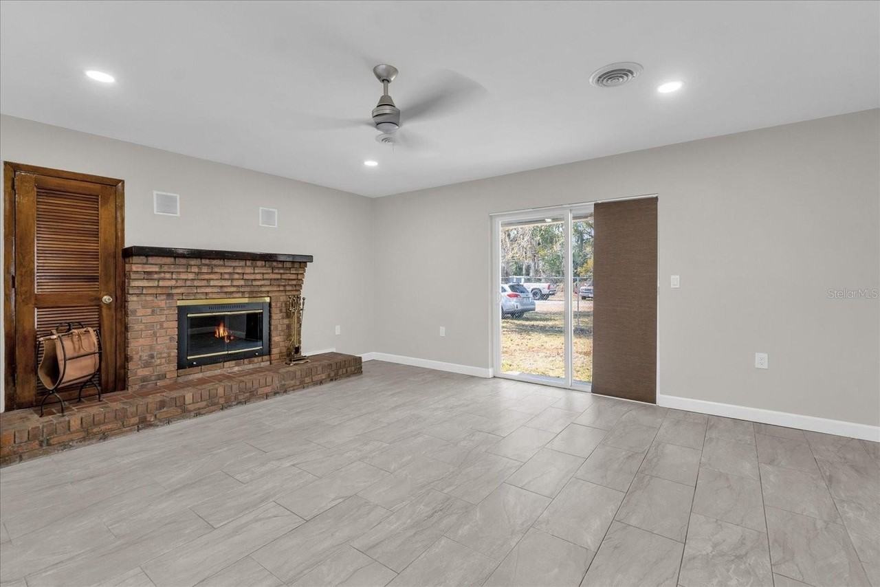 3800 Pine St - Photo 6 of 31