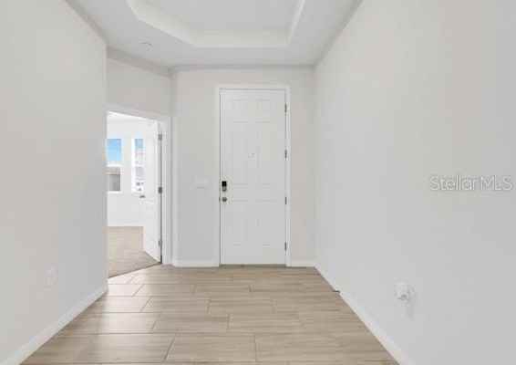 2398 Greenwood Oak Dr - Photo 4 of 31