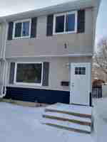 featured image of 422 Royal St