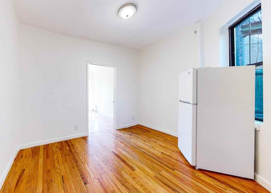 285 W 147th St - Photo 2 of 9