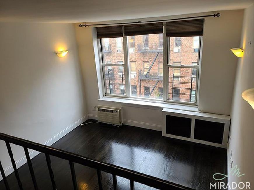 440 E 85th St - Photo 4 of 5