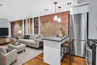 115 Mulberry St - Photo 1 of 1