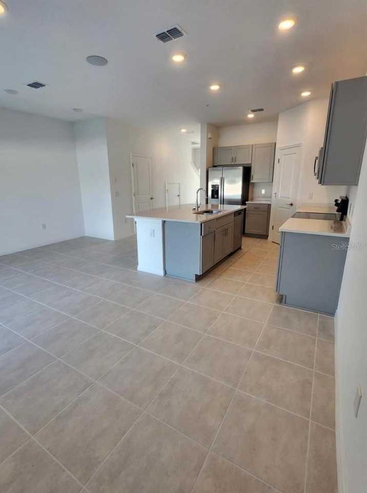 4580 Calvary Way - Photo 6 of 28