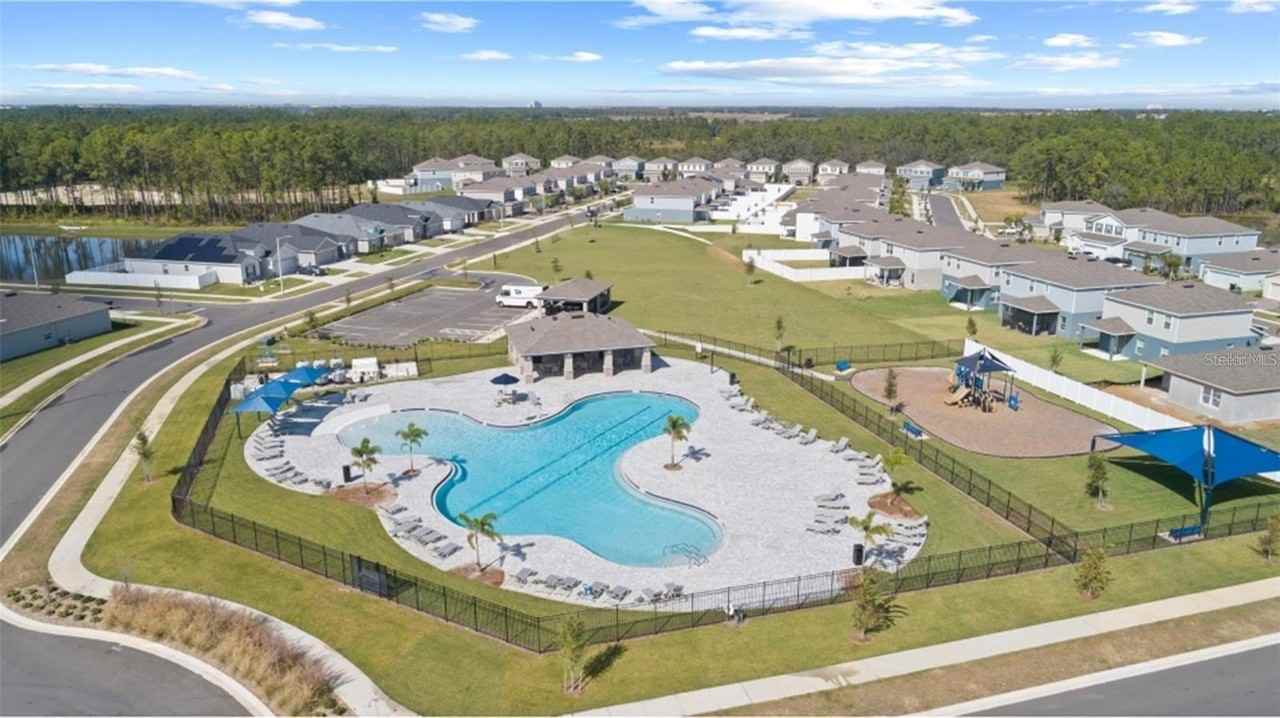 2821 Pierr St - Photo 3 of 47