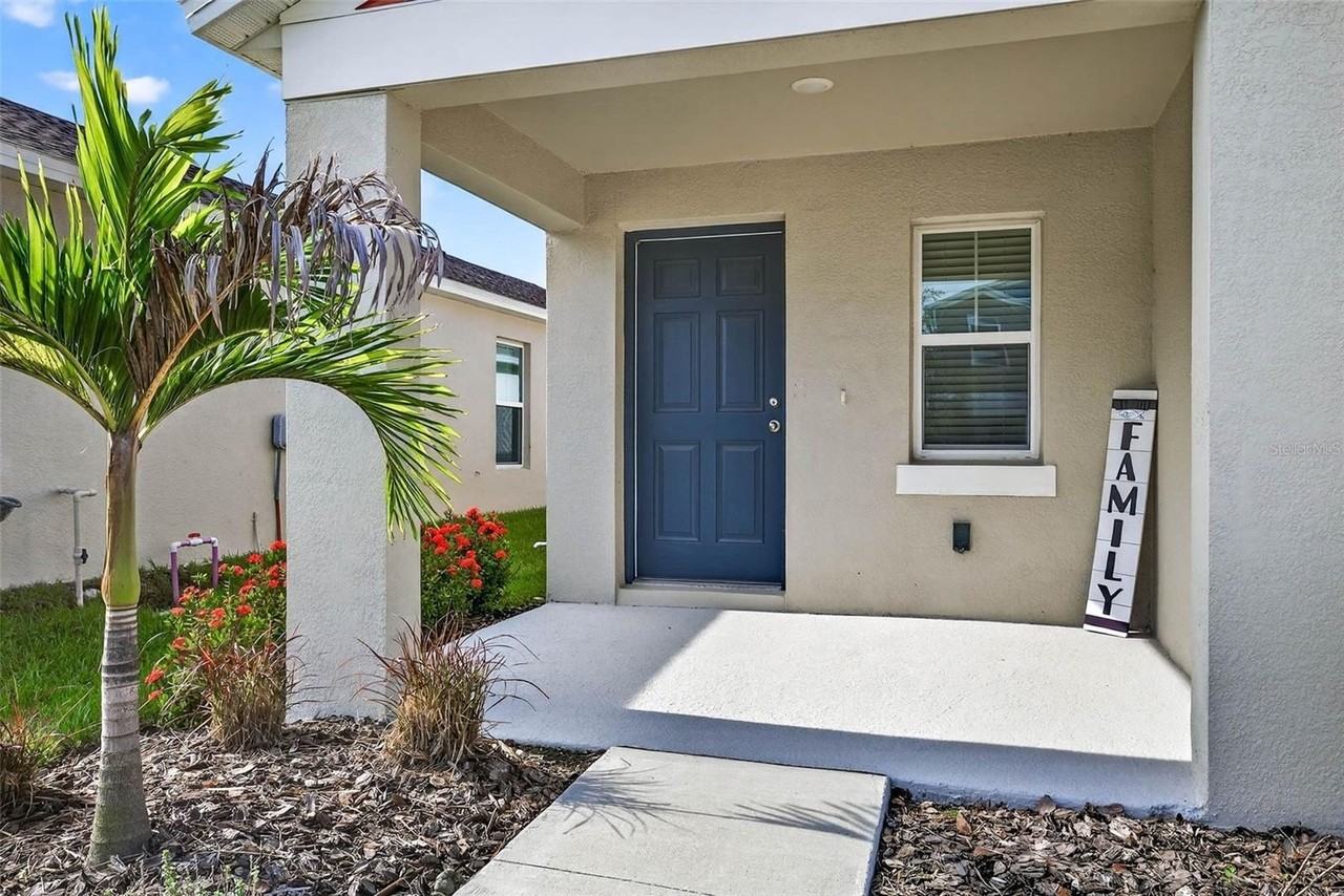 7782 Peace Lily Ave - Photo 4 of 42