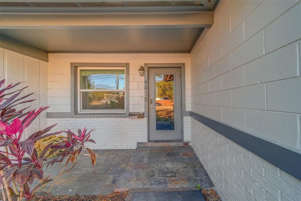 4418 W Prescott St - Photo 3 of 42