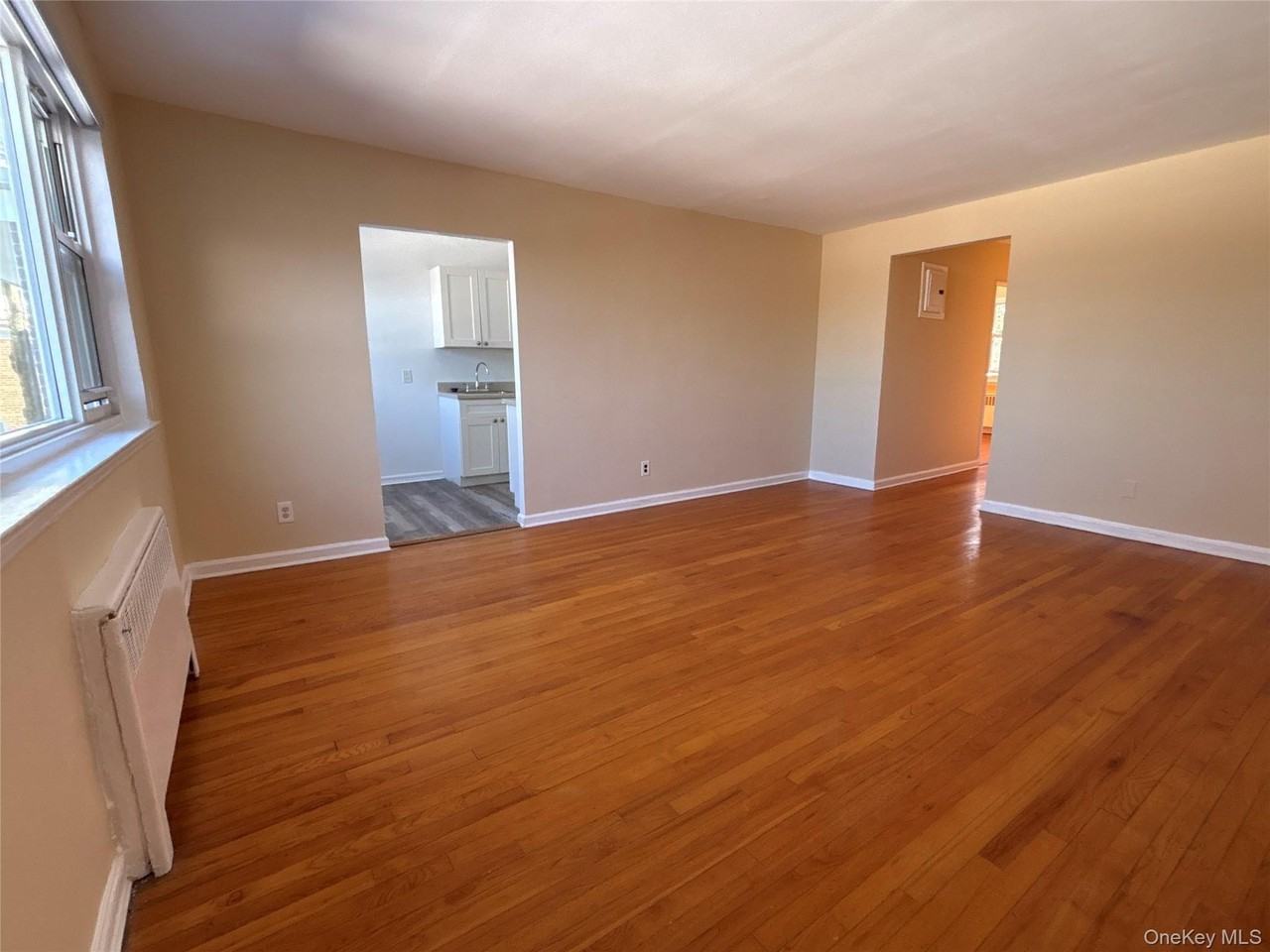 25 Dolphin Grn Apt G2c #G2C - Photo 4 of 20