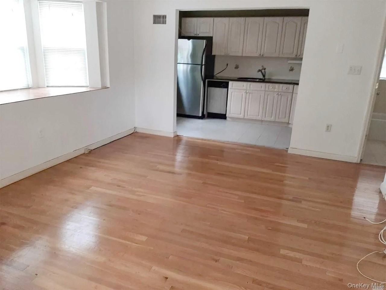 24803 Depew Ave Unit 2fl #2FL - Photo 5 of 7