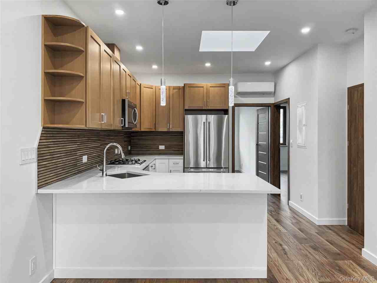 7111 72nd St Unit 2 #2 - Photo 2 of 8