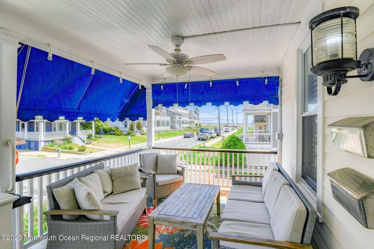 18 Abbott Avenue unit: Main House #MAIN - Photo 7 of 50