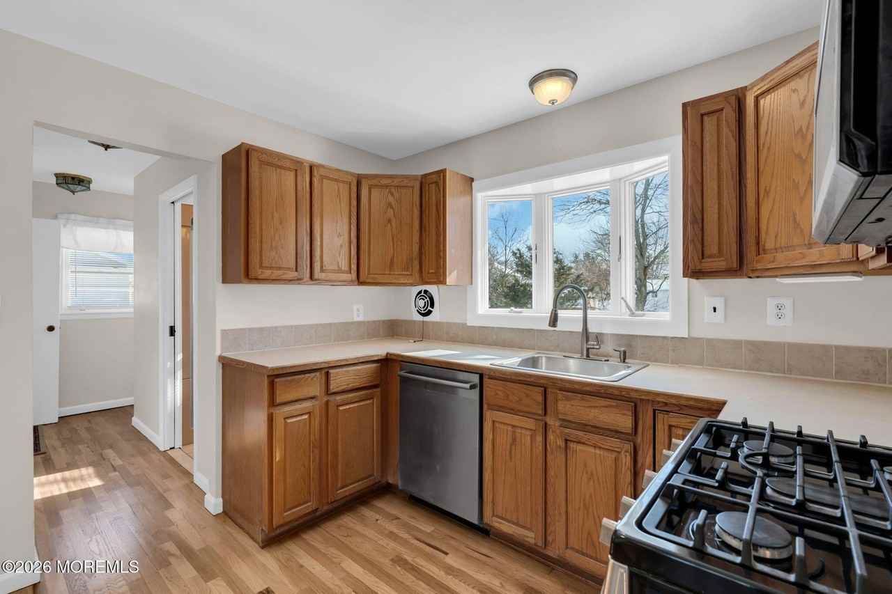 7 Klein St - Photo 7 of 25