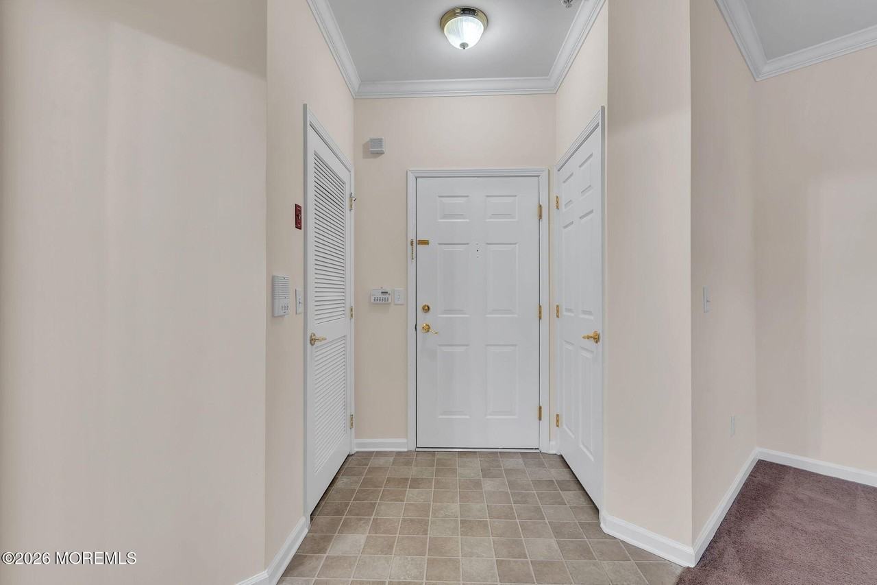 226 Mill Pond Way - Photo 2 of 32