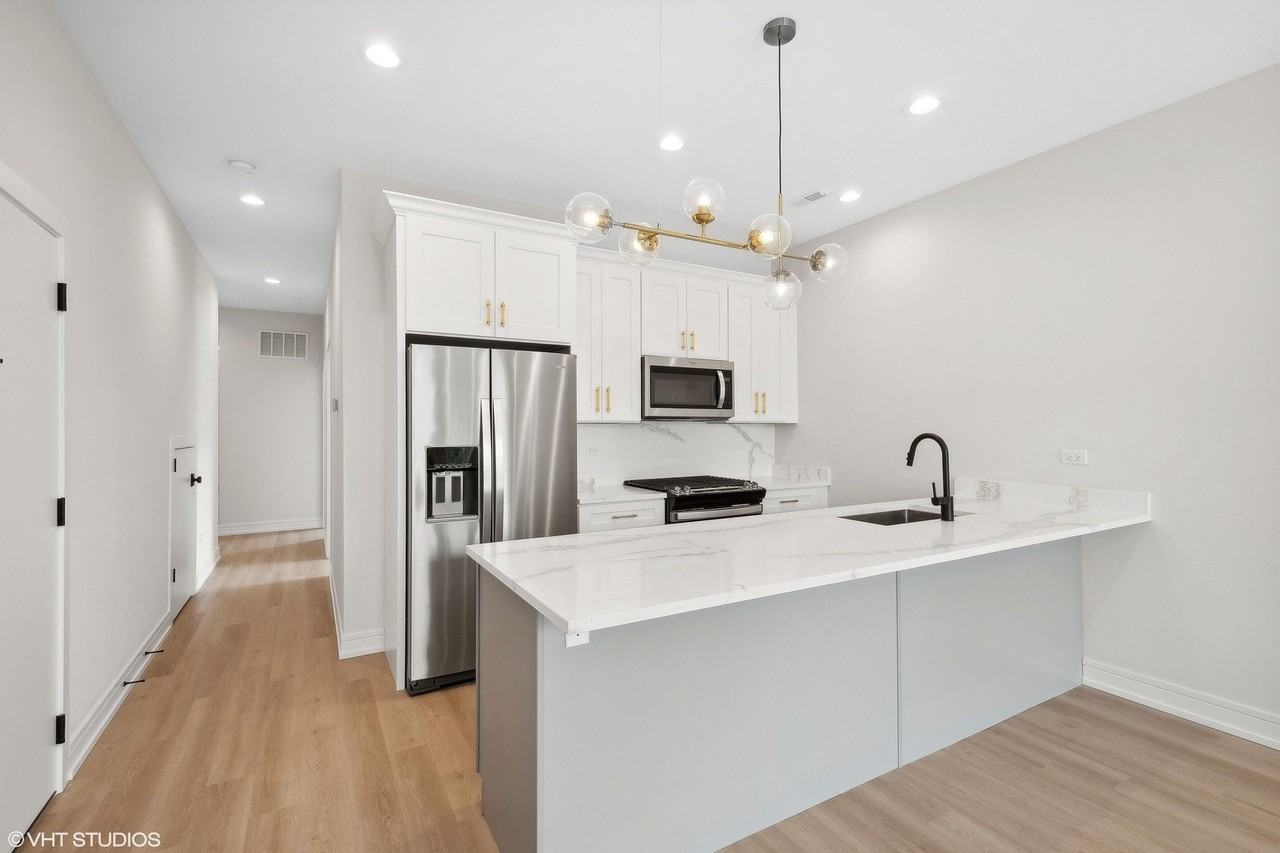 3715 S Giles Ave Unit 2 #2 - Photo 7 of 12