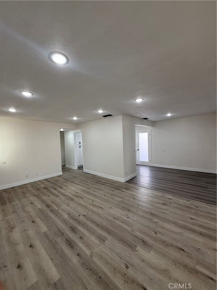 11522 Tana Ave - Photo 2 of 8