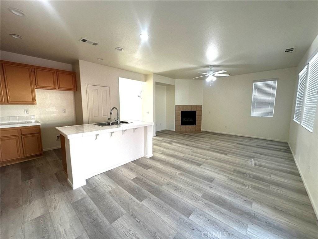 13846 Hawk Ct - Photo 6 of 19