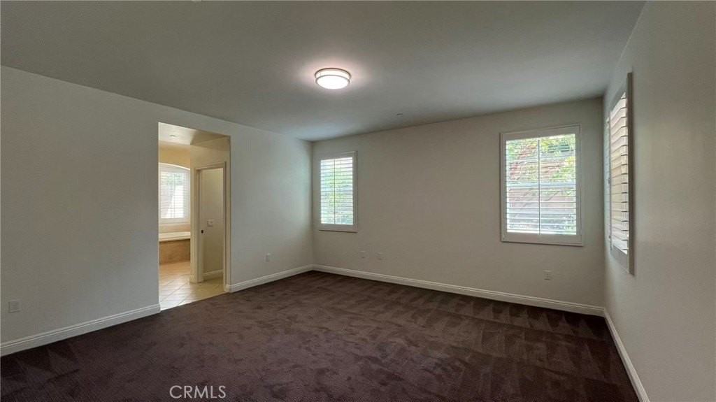 122 Bumblebee - Photo 7 of 24