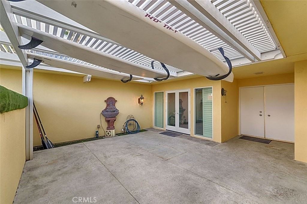 3932 Finisterre Dr - Photo 5 of 50