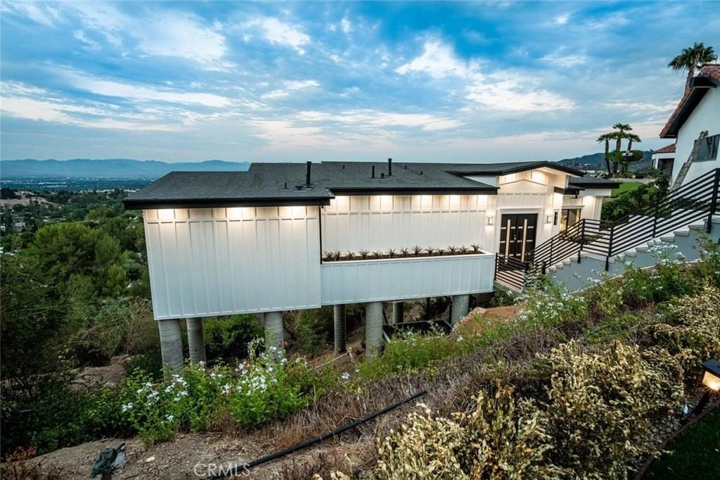 19131 Menard Pl - Photo 3 of 22